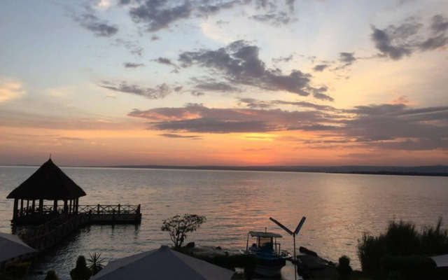 Impala Ecolodge