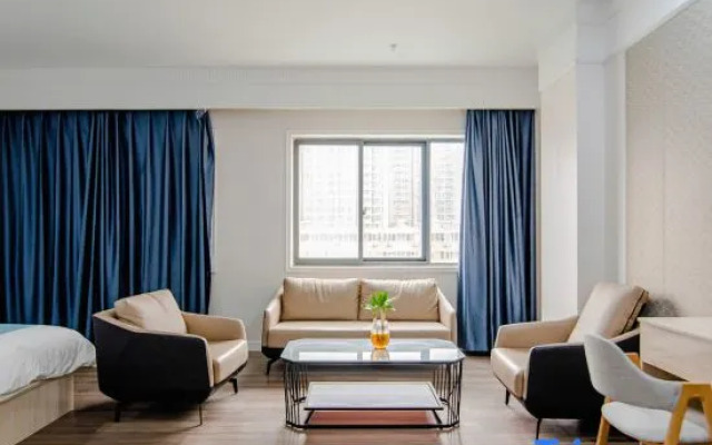 Xinxiang Zhonglian Hotel