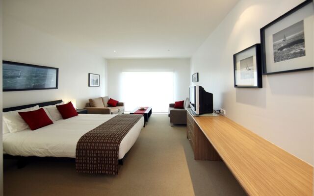 The Waves Apartments