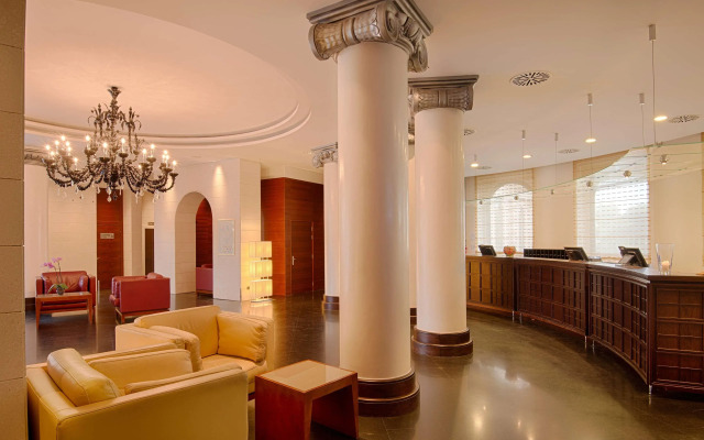 NH Siena Hotel
