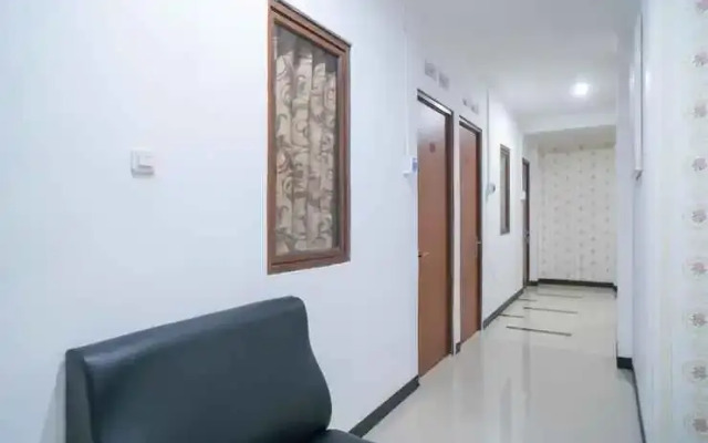 RedDoorz Plus @ Rawamangun