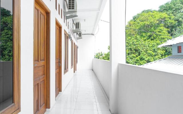 Formerly Reddoorz Syariah Jatisampurna Hospital