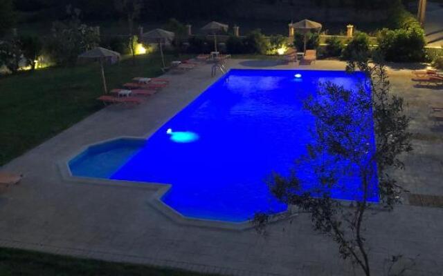 Mythos apts rentit