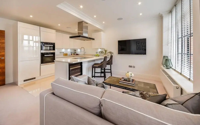 Classy 2 Bedroom Apartment By The Thames