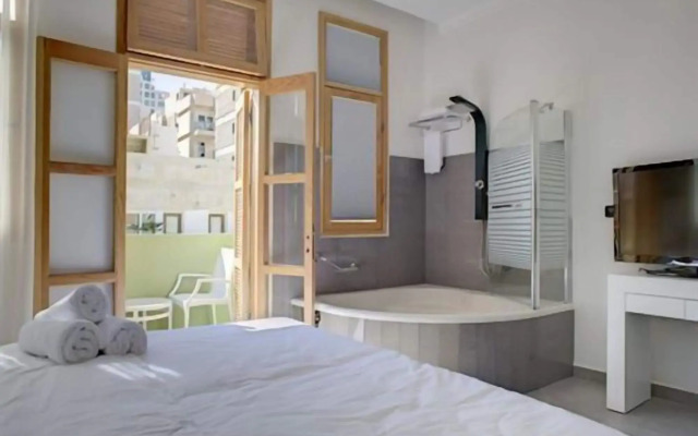 Residence Suites Hotel