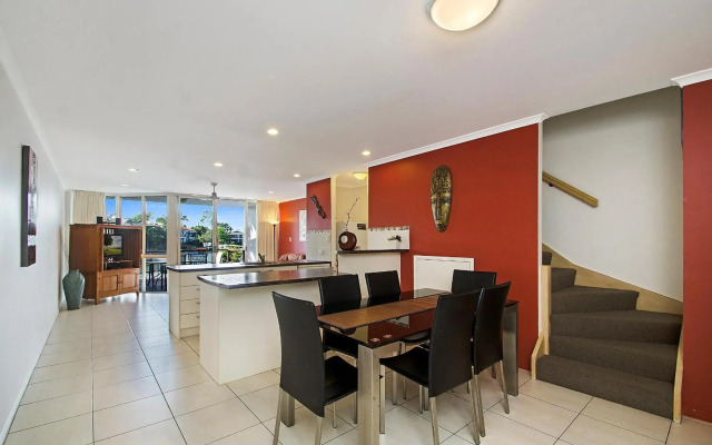 Portside Noosa Waters