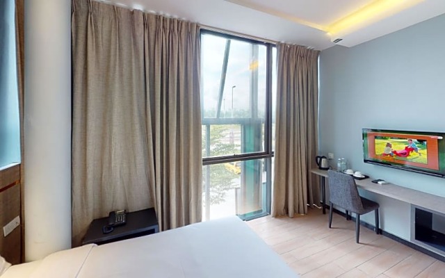 Hotel 99 Sepang KLIA