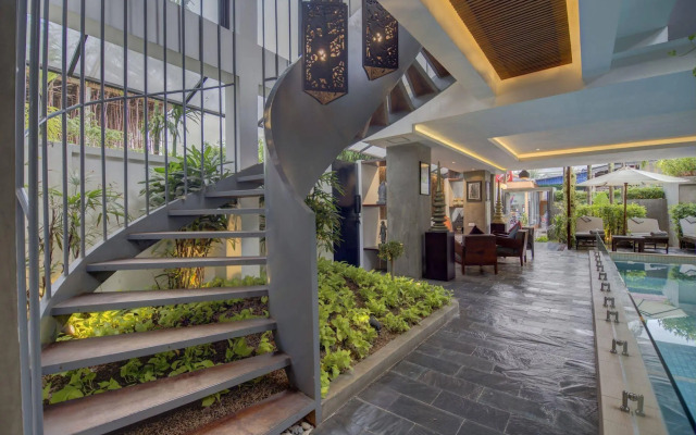 Solitaire Damnak Villa Hotel