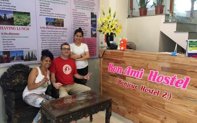 Bon Ami Hostel