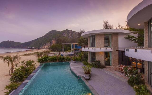 Papa Monkey Resort