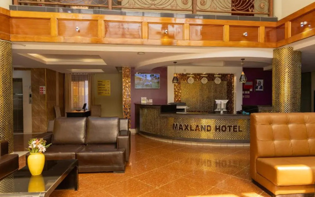 Maxland Hotel