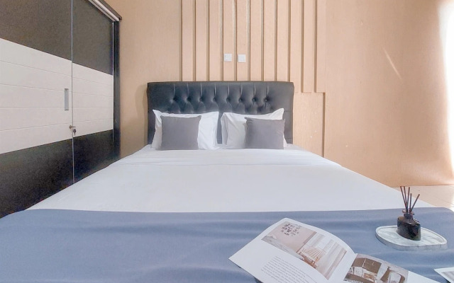 Best Place And Homey Studio Skylounge Tamansari Apartment
