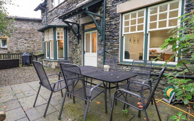 Pudding Cottage