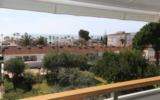 Apartamento Luminoso Para 6 Personas en Cambrils