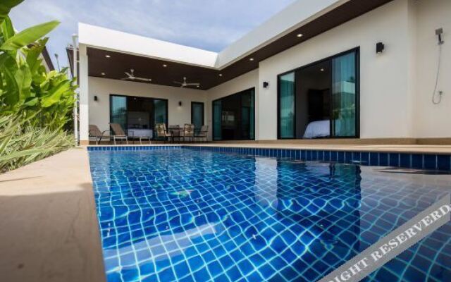 Elegant Boutique Pool Villa  Two Bedrooms Villa