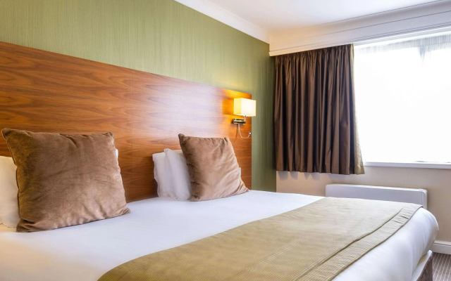 Holiday Inn Newcastle South by IHG