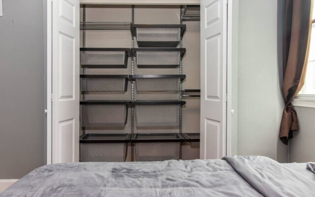 Historic Gem - City Center/patio/soak Tub