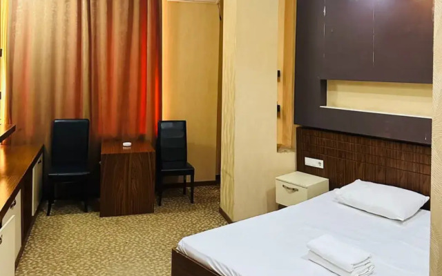 Askar Hotel