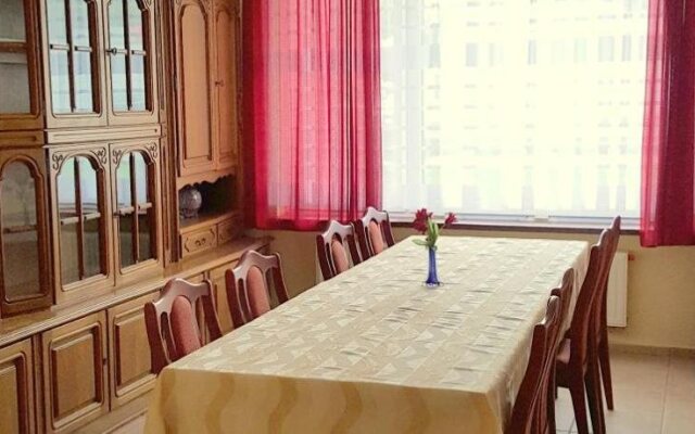 Hotel Ava