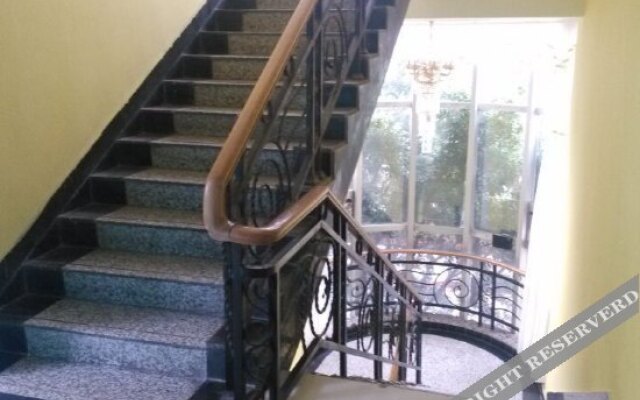 Yuntian Hotel (Shenzhen Haibin)