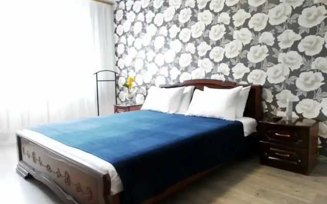 Апартаменты Inndays на Луначарского-2