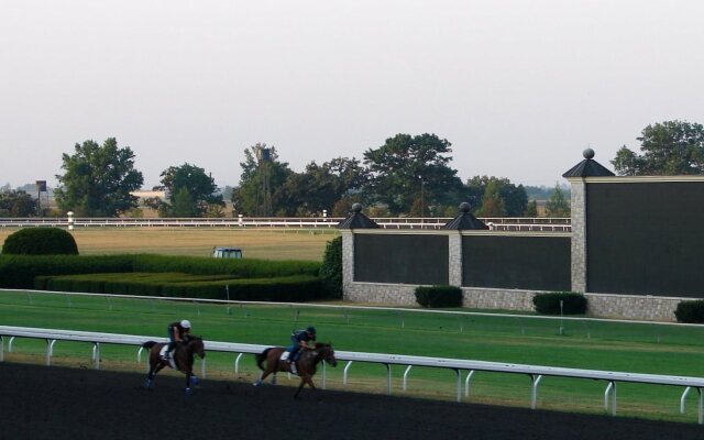 Best Western Parkside Inn