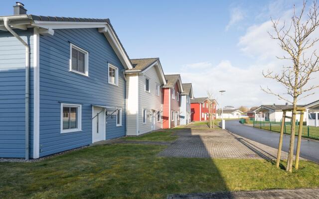 Exclusively furnished 5-star holiday home near the beach.