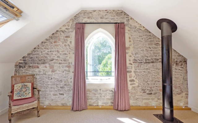 Hearnesbrook Barn , Emsworth