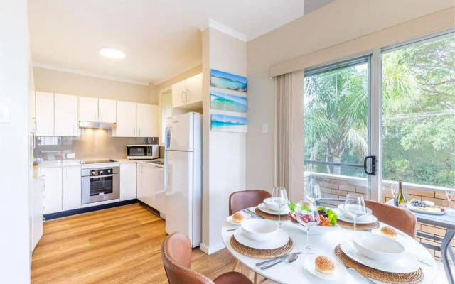 Fingal Court 2 2 Lentara St