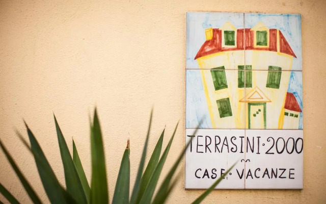 Terrasini 2000 Case Vacanza