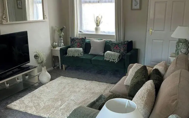 Peak District - 2 Beds - Sleeps 4 - Pet Friendly