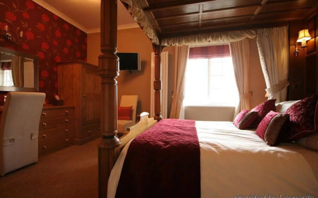 Ravenstone Lodge