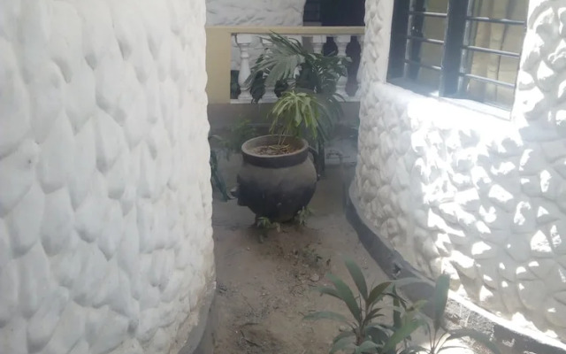 Kendas Village