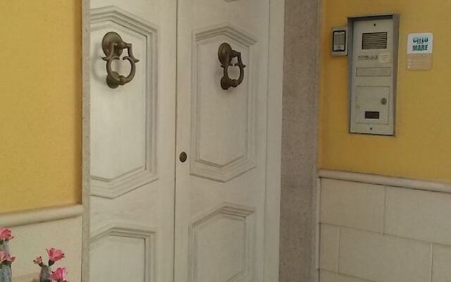 Bed and Breakfast "CIELO & MARE" Pozzallo (RG)  (CIR 19088008C101573)