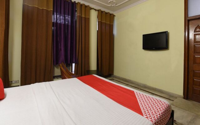 OYO Rooms Noida Sector 52