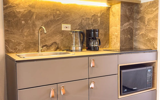 B 48 Living by B Rent