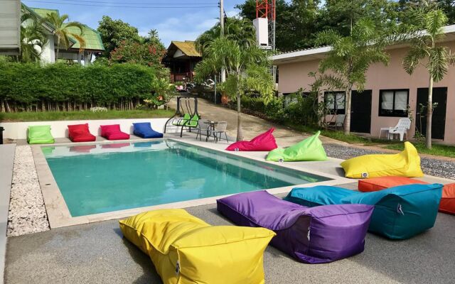 Samui Backpacker Hotel