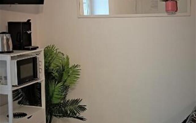 STUDIO 12 calme à Valadon