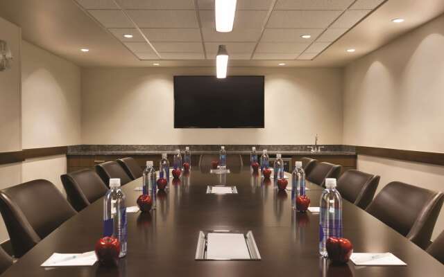 Embassy Suites by Hilton Bloomington/Minneapolis