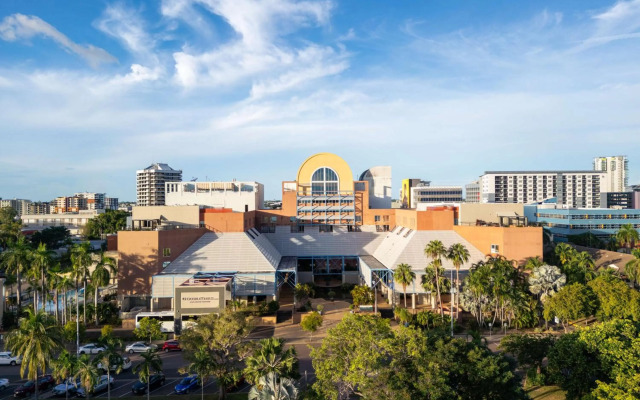 DoubleTree by Hilton Darwin Esplanade