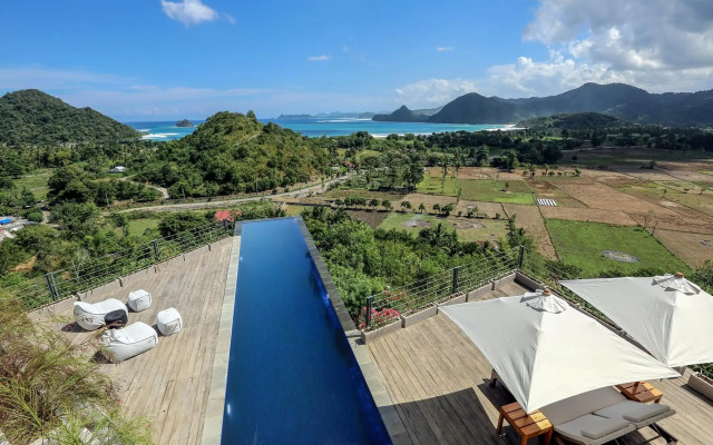 Seven Havens Residence