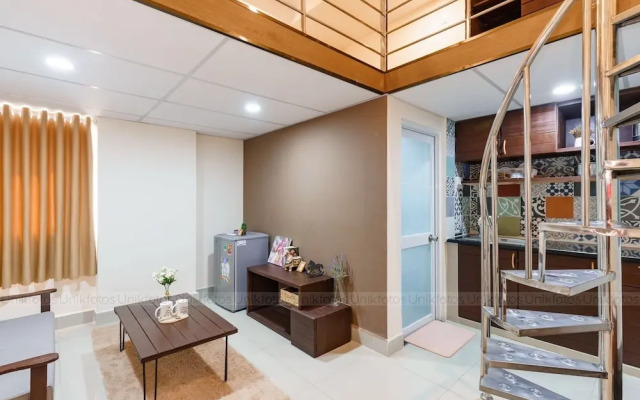 The Homee Cozy Modern Studio Apartment