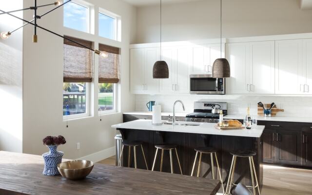 Bloomington Villas