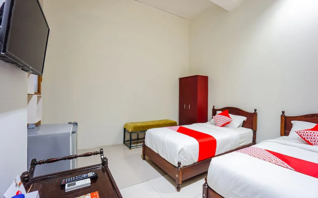 OYO 1429 Bastiana Residence