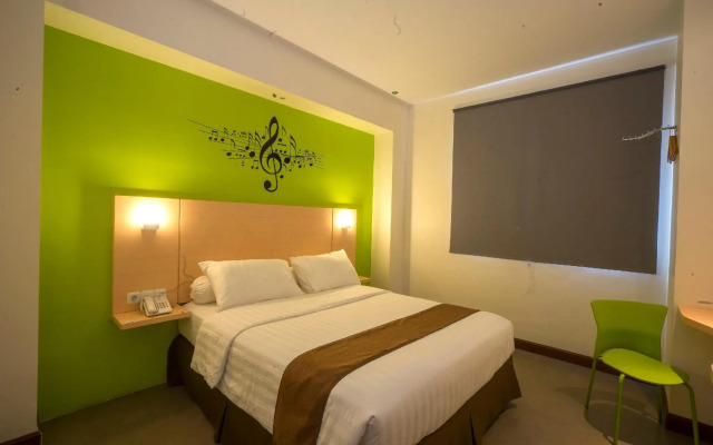 Front One Hotel Jayapura