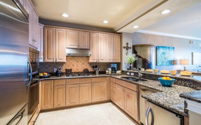 Villa Coyaba by 360 Blue