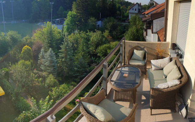 Parkview apartment in Zagreb's favorite neighborhood