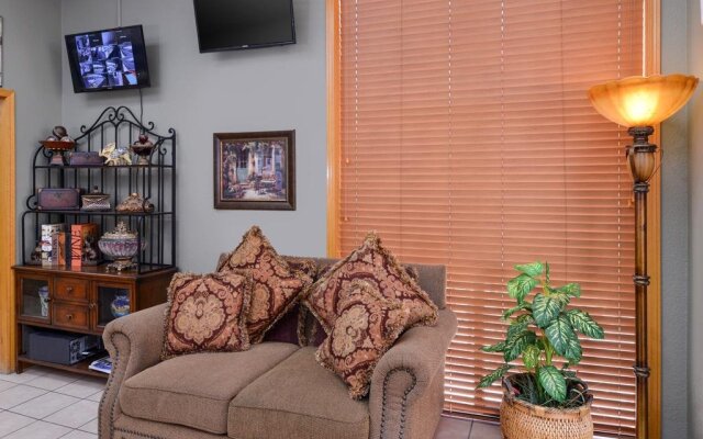 Branson Yellow Rose Inn and Suites