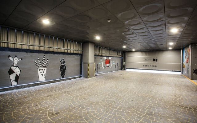 Jeonju Mari Hotel Park Store