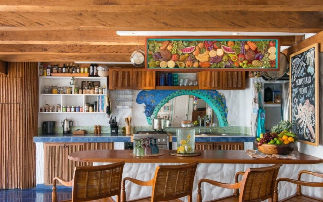 Zephyr Room